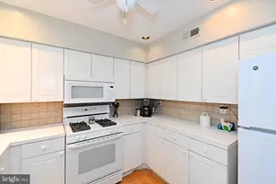 112 Arden Ct, Harleysville, PA 19438 - Photo 3