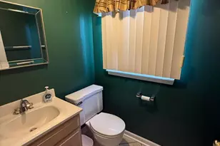 240 Sweetbriar Cir, King of Prussia, PA 19406 - Photo 19