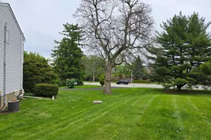 2276 S Valley Forge Rd, Lansdale, PA 19446 - Photo 13