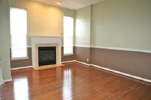 233 Creekside Dr, Pottstown, PA 19464 - Photo 3