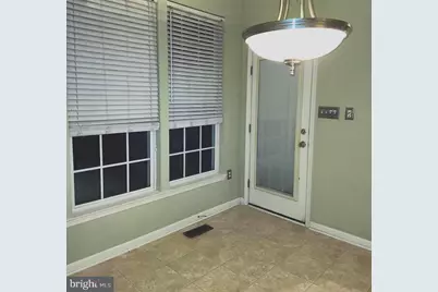 233 Creekside Drive, Pottstown, PA 19464 - Photo 7