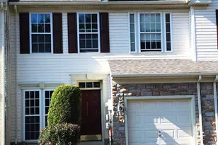 233 Creekside Dr, Pottstown, PA 19464 - Photo 1