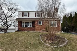 725 Springdell Rd, King of Prussia, PA 19406 - Photo 1