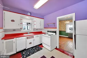 227 W King St, Pottstown, PA 19464 - Photo 13