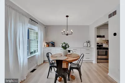 201 Stratford Court, Lansdale, PA 19446 - Photo 5