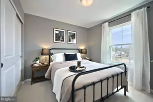 716 Deerfield Blvd, Pennsburg, PA 18073 - Photo 21