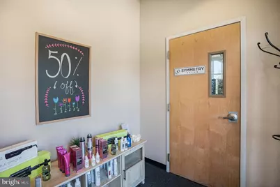 1570 Sumneytown Pike #B, Lansdale, PA 19446 - Photo 5