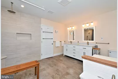 555 Saratoga Road, King of Prussia, PA 19406 - Photo 21