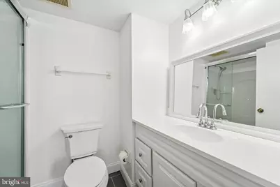 666 W Germantown Pike #1216, Plymouth Meeting, PA 19462 - Photo 15