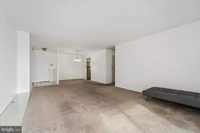 666 W Germantown Pike #1216, Plymouth Meeting, PA 19462 - Photo 9