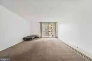 666 W Germantown Pike, Plymouth Meeting, PA 19462 - Photo 7