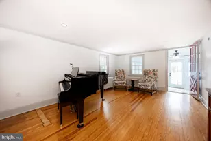 2151 Wentz Church Rd, Lansdale, PA 19446 - Photo 15