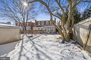 211 E Poplar St, Norristown, PA 19401 - Photo 17