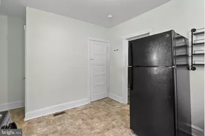 211 E Poplar Street, Norristown, PA 19401 - Photo 13