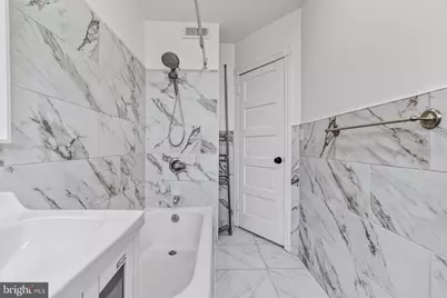 211 E Poplar Street, Norristown, PA 19401 - Photo 23