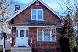 513 N Broad St, Lansdale, PA 19446 - Photo 1