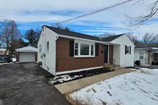 113 E Vine St, Hatfield, PA 19440 - Photo 51