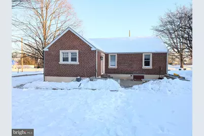 667 N Forrest, Eagleville, PA 19403 - Photo 3