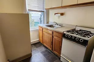 33 S York Rd, Hatboro, PA 19040 - Photo 5