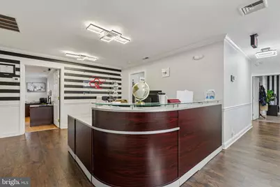 239 W Germantown Pike, Norristown, PA 19401 - Photo 5