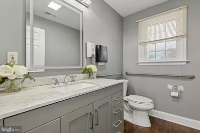 239 W Germantown Pike, Norristown, PA 19401 - Photo 9