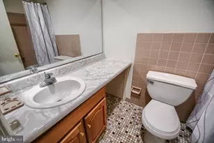 13 Yorktown Ct, Blue Bell, PA 19422 - Photo 25