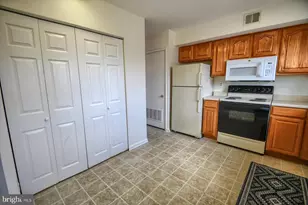 13 Yorktown Ct, Blue Bell, PA 19422 - Photo 5