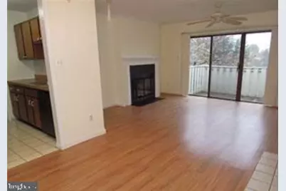 1202 Braxton Court #1202, North Wales, PA 19454 - Photo 3