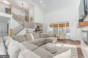 38 E 5th Ave, Collegeville, PA 19426 - Photo 7