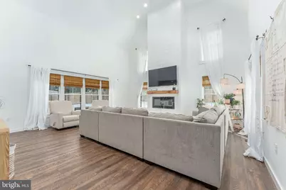 38 E 5th Avenue, Collegeville, PA 19426 - Photo 11