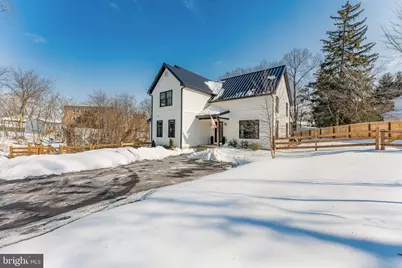 38 E 5th Avenue, Collegeville, PA 19426 - Photo 3