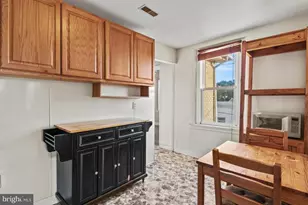 201 N Line St, Lansdale, PA 19446 - Photo 15