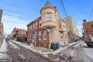 18 Penn St, Pottstown, PA 19464 - Photo 1