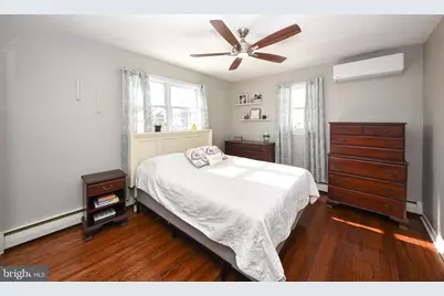 128 E 8th Avenue, Conshohocken, PA 19428 - Photo 17