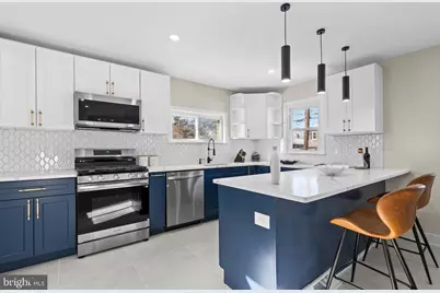 1717 Crestview Avenue, Willow Grove, PA 19090 - Photo 7