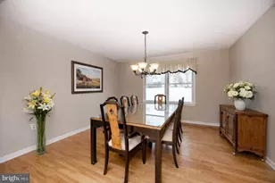 2041 Spring Valley Rd, Lansdale, PA 19446 - Photo 11