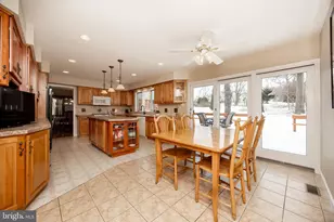 2041 Spring Valley Rd, Lansdale, PA 19446 - Photo 9