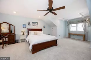 2041 Spring Valley Rd, Lansdale, PA 19446 - Photo 25