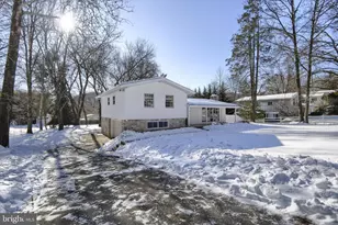 958 Longview Rd, King of Prussia, PA 19406 - Photo 3