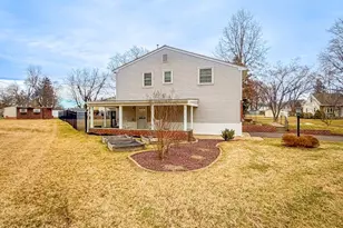 513 Barbara Dr, Norristown, PA 19403 - Photo 3