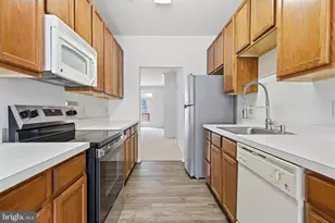 41 Stuart Dr, East Norriton, PA 19401 - Photo 13