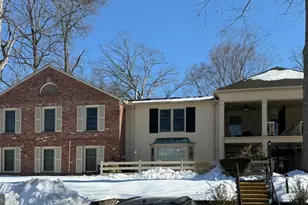 128 Nottoway Dr, Penllyn, PA 19422 - Photo 1