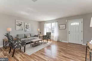 427 Blaker Dr, East Greenville, PA 18041 - Photo 3