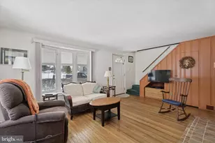 2305 Triebel Rd, Abington, PA 19001 - Photo 3