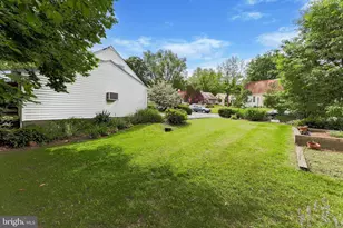 2305 Triebel Rd, Abington, PA 19001 - Photo 17