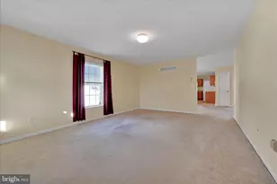 112 W Harmony Dr, Pottstown, PA 19464 - Photo 9