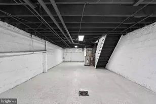 32 Hartranft Ave, Norristown, PA 19401 - Photo 13