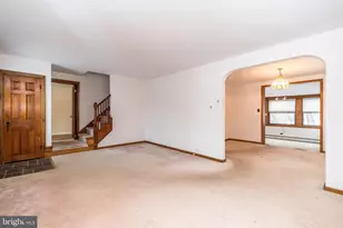 640 S Towamencin Ave, Lansdale, PA 19446 - Photo 9