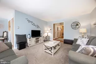 227 Jonathan Dr, North Wales, PA 19454 - Photo 9