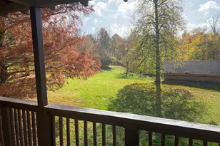 224 Pinetown Rd, Audubon, PA 19403 - Photo 3